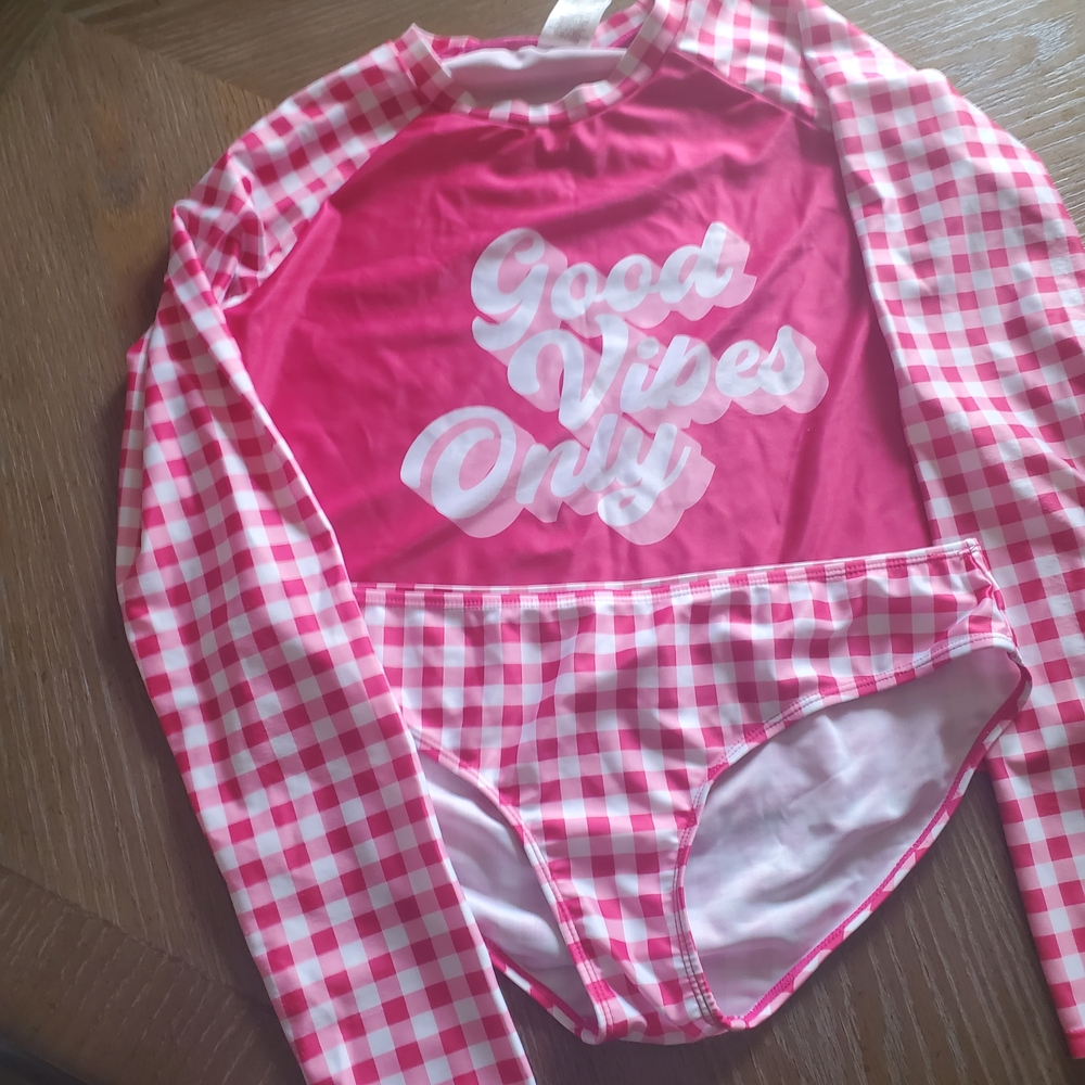 Pink Checkered Rash Guard Set